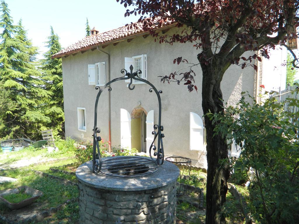 Maison d'hôtes Casa Badinot à Diano dʼAlba Chambre photo