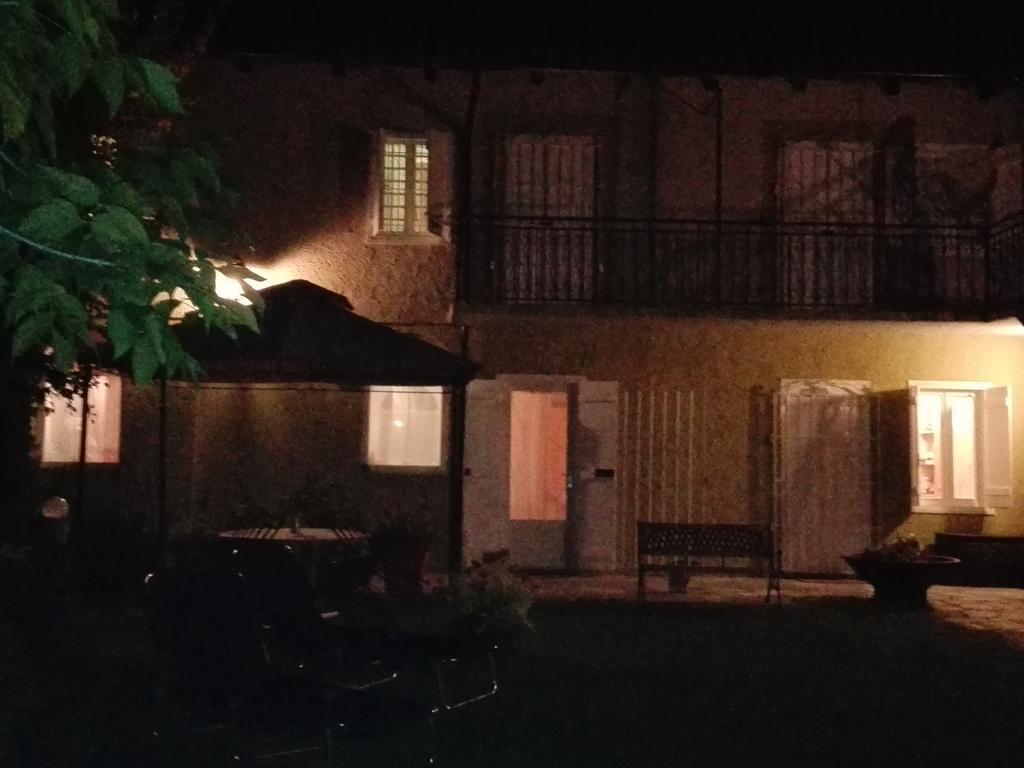 Maison d'hôtes Casa Badinot à Diano dʼAlba Extérieur photo